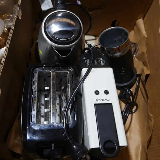 Jug, toaster, coffee maker