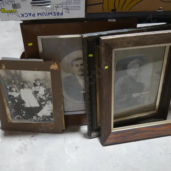 Wood picture frames