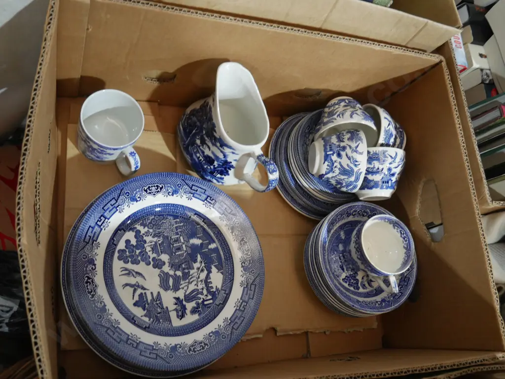 Blue and white china Image 1++