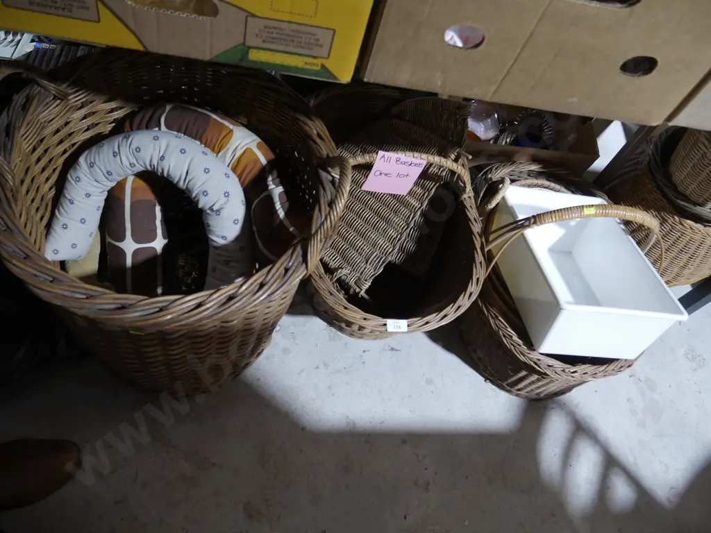 Cane baskets, drought stoppers Image 1++