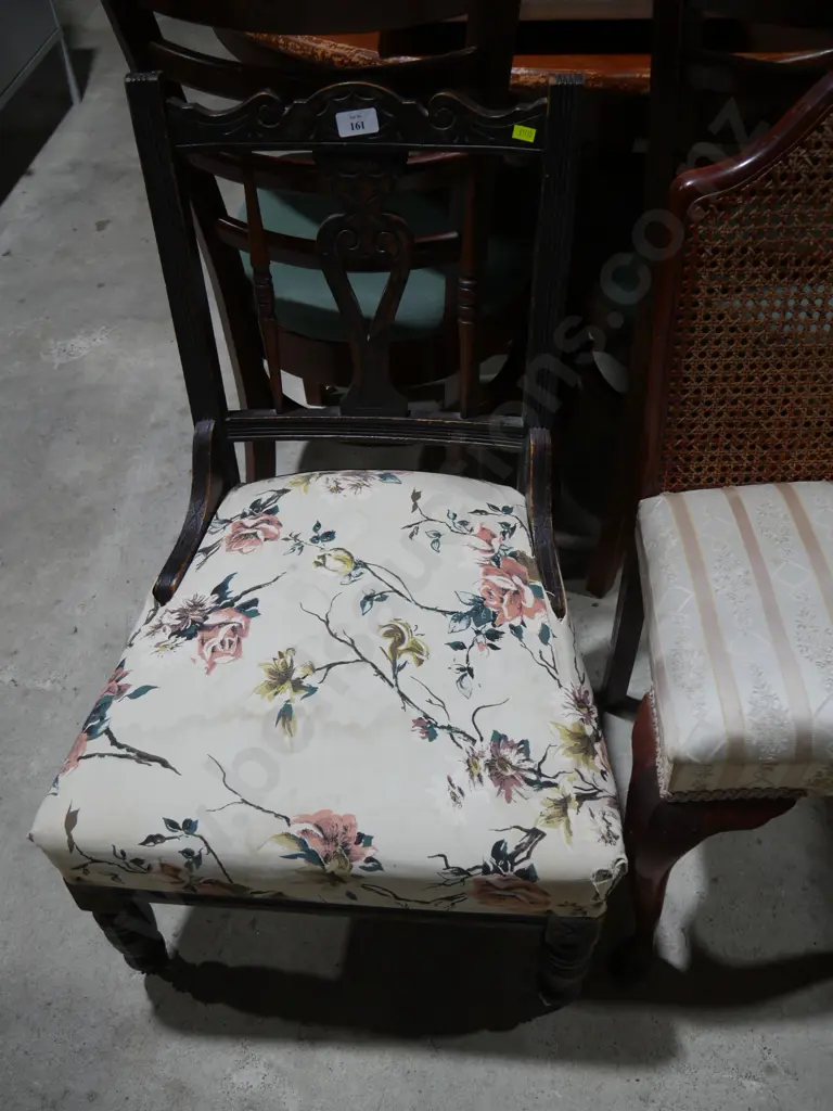 Occasional chair Image 1++