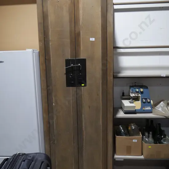 Storage cupboard