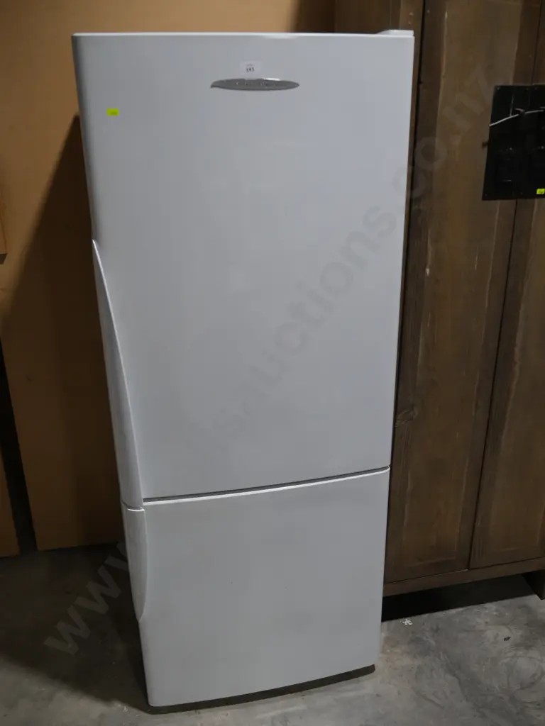 Fisher & Paykel fridge freezer Image 1++