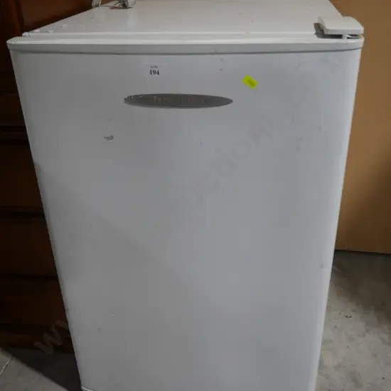 Fisher & Paykel bar fridge