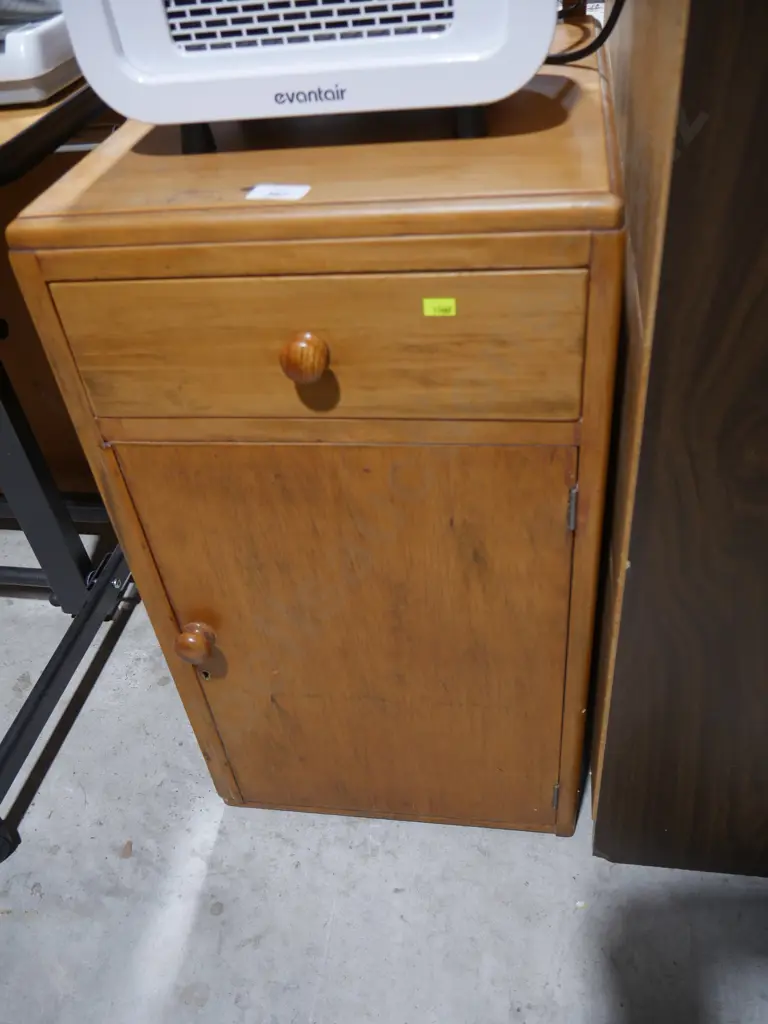 Bedside cabinet Image 1++
