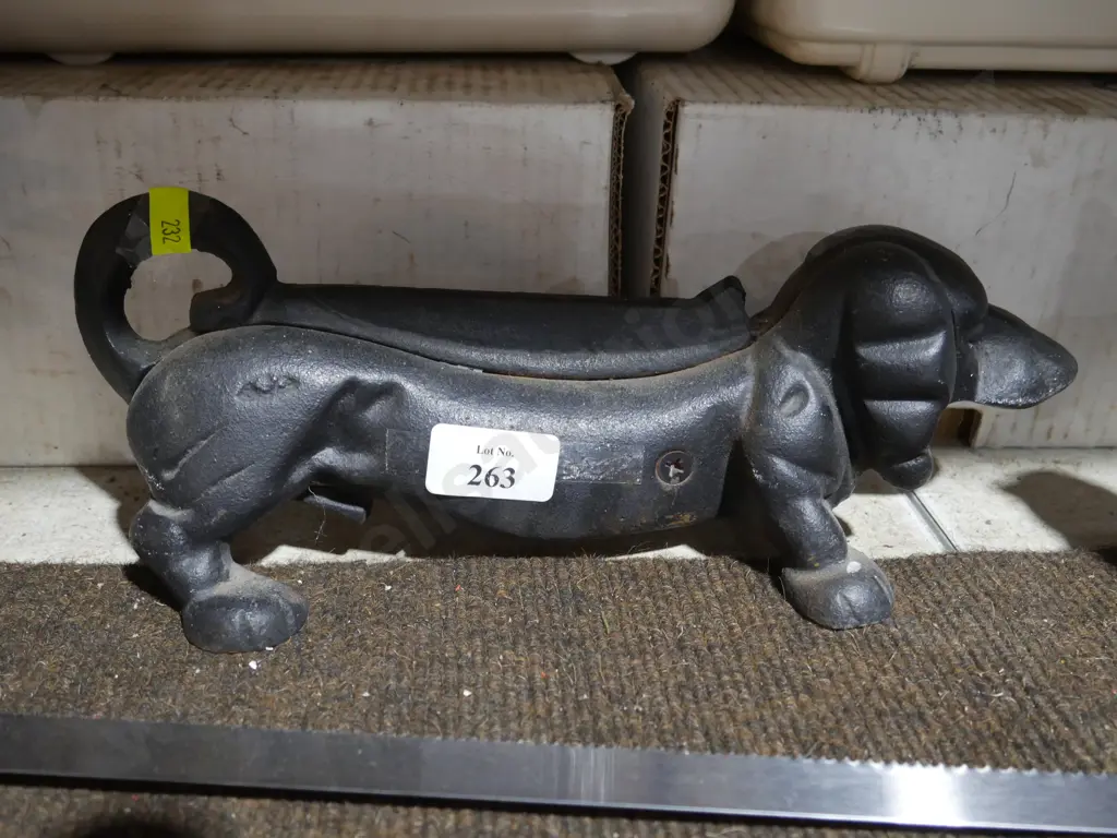 Dachshund cast boot scraper Image 1++