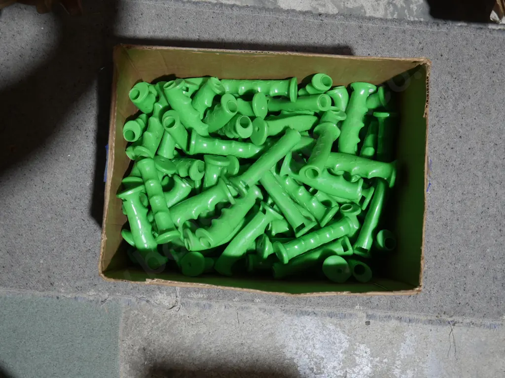 Green handles Image 1++