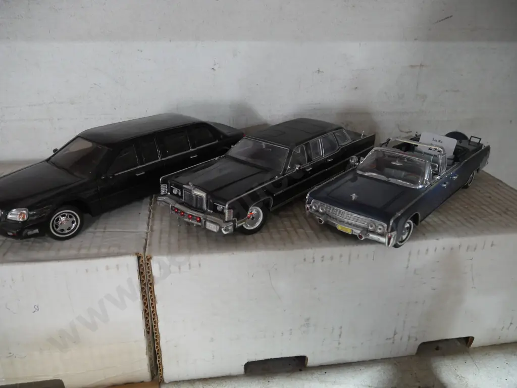 Three model cars Image 1++
