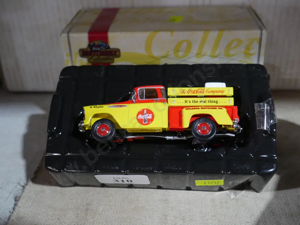 Matchbox model Coca cola truck Image 1++