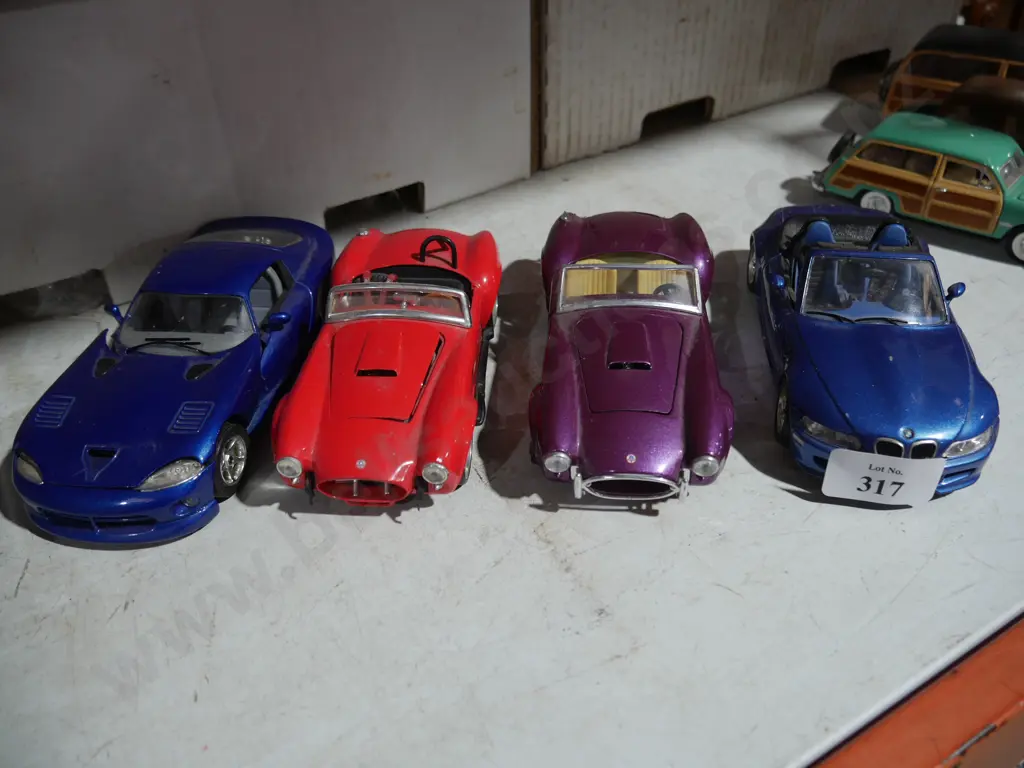 4 model cars Image 1++