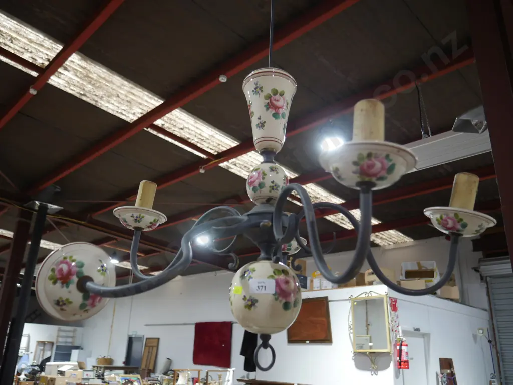 Vintage light fitting Image 1++
