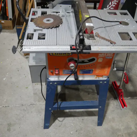 Table saw