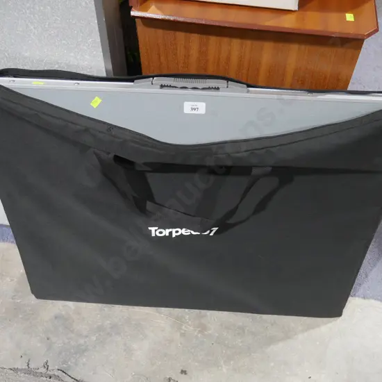 Torpedo7 portable folding table