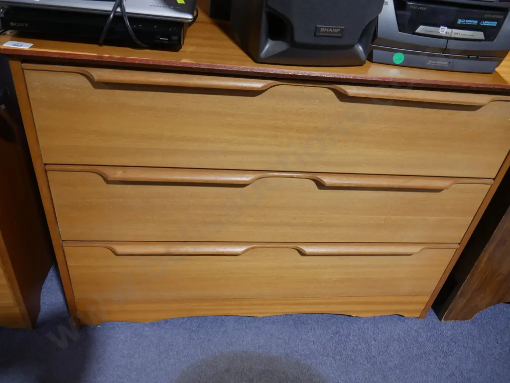 Mirror back dresser and low boy Image 1++