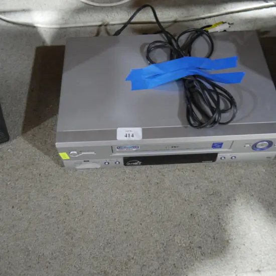 LG VCR player