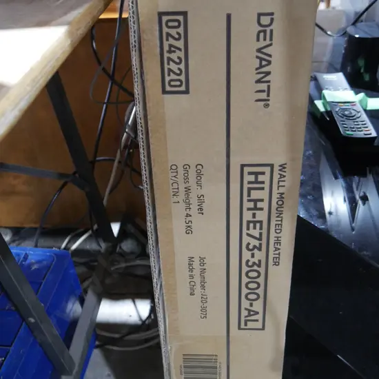 Devanti wall mount heater - new in box