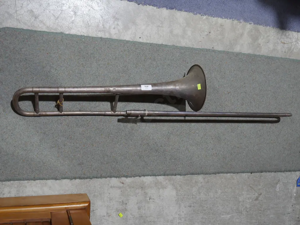 Trombone Image 1++