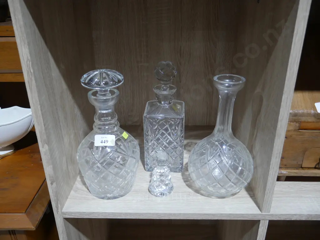 Decanters Image 1++