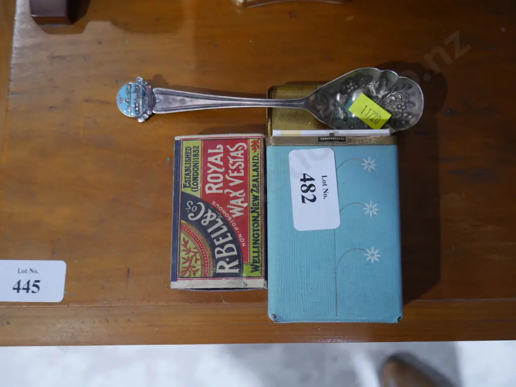 Cigarette case, matches etc Image 1++