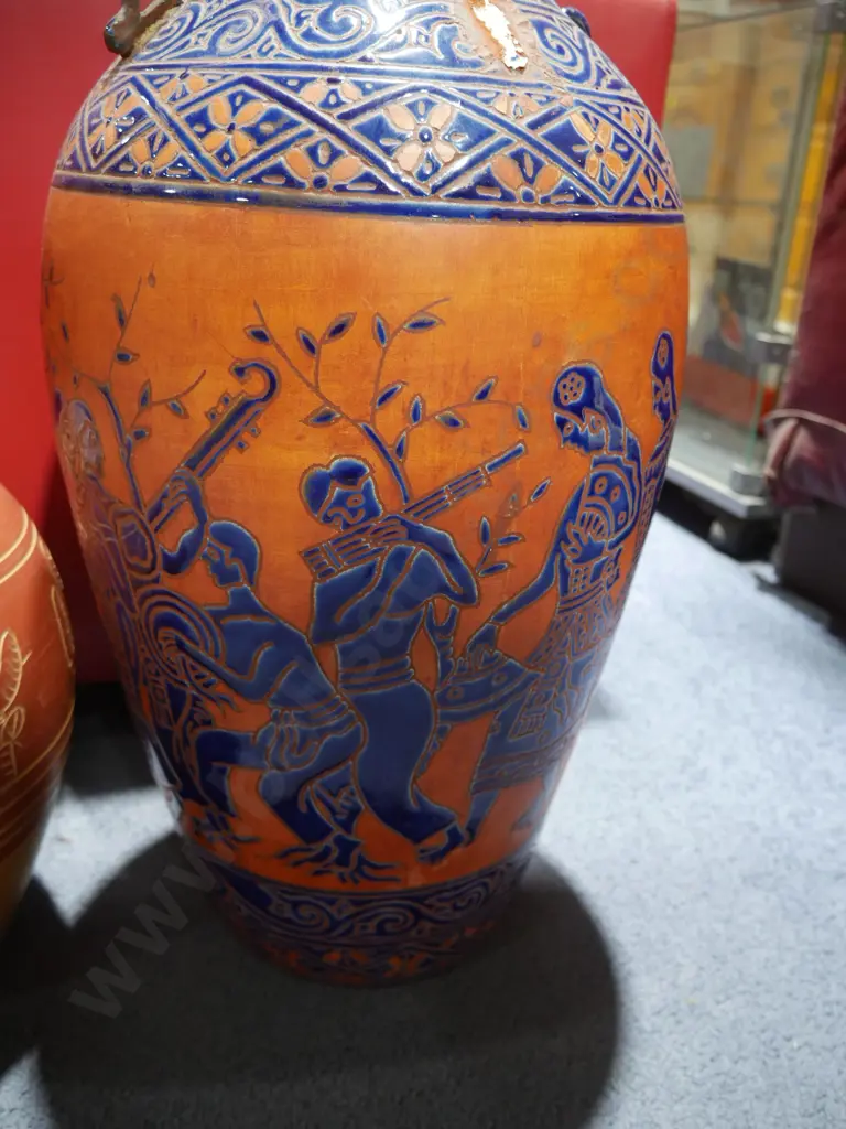 Two ornamental pots Image 1++