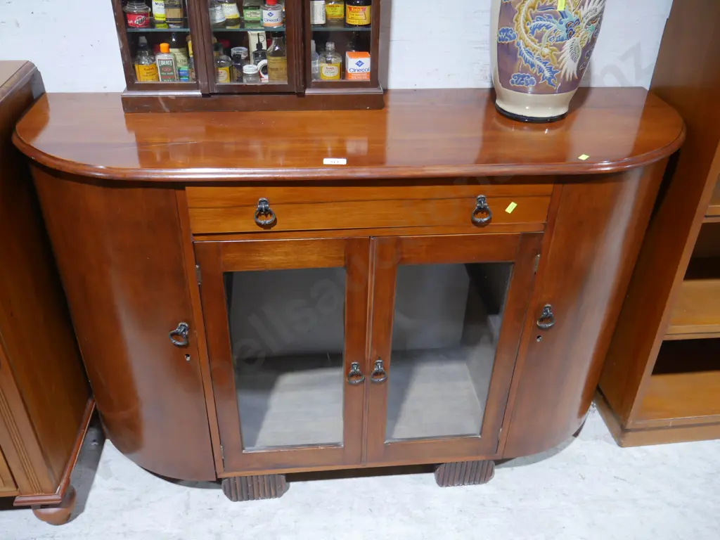 Sideboard display cabinet Image 1++