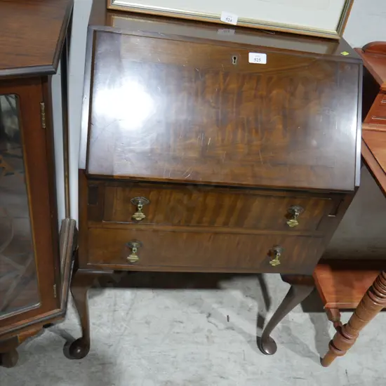 Dropfront desk