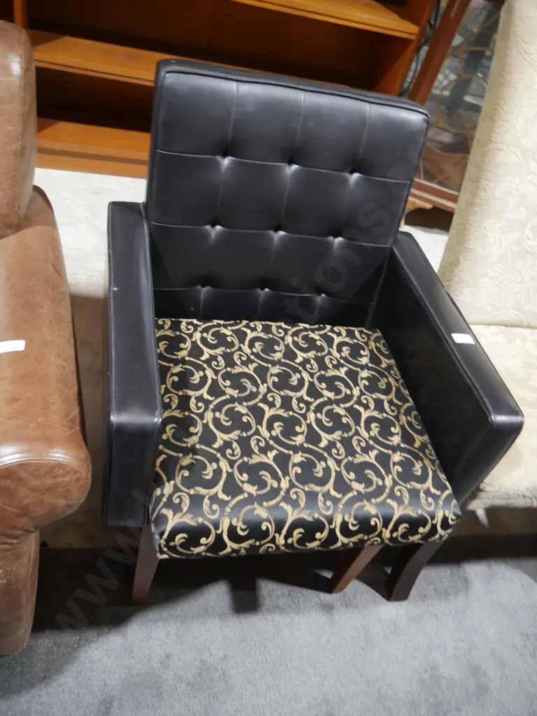Arm chair Image 1++