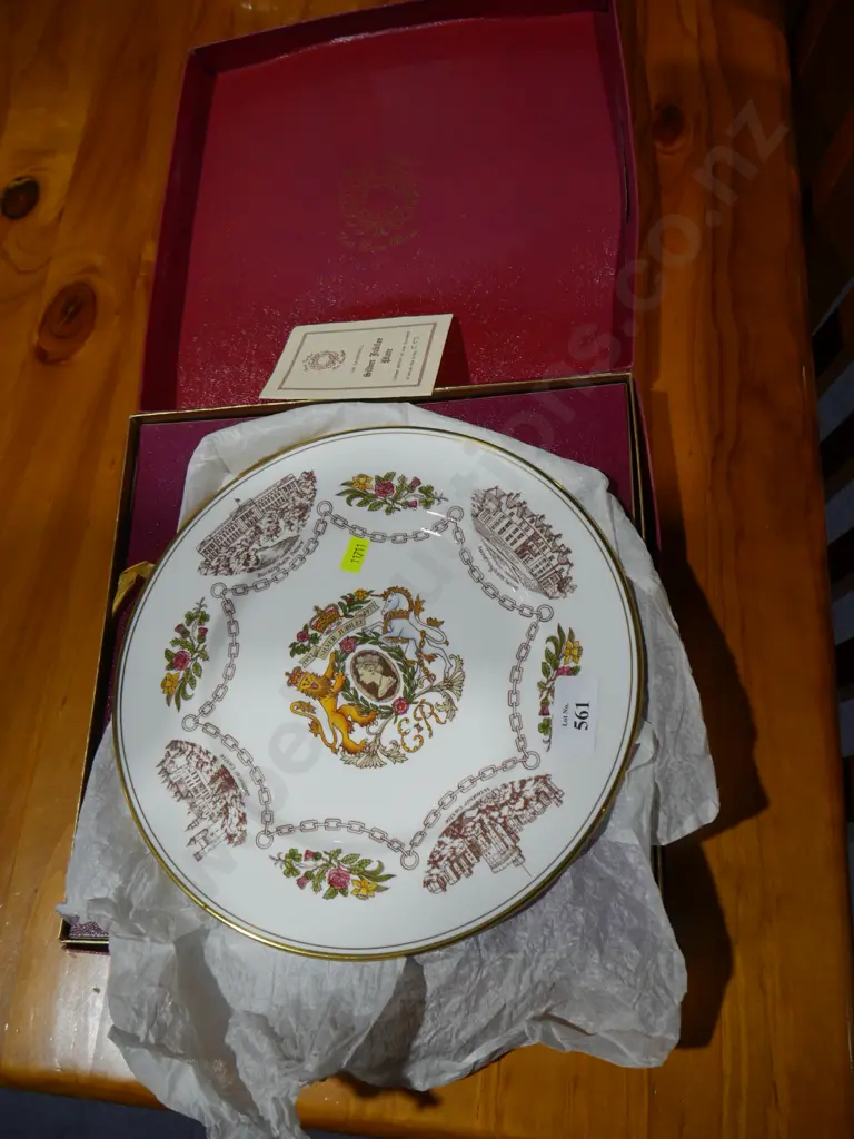 Caverswall limited edition Silver Jubilee plate Image 1++