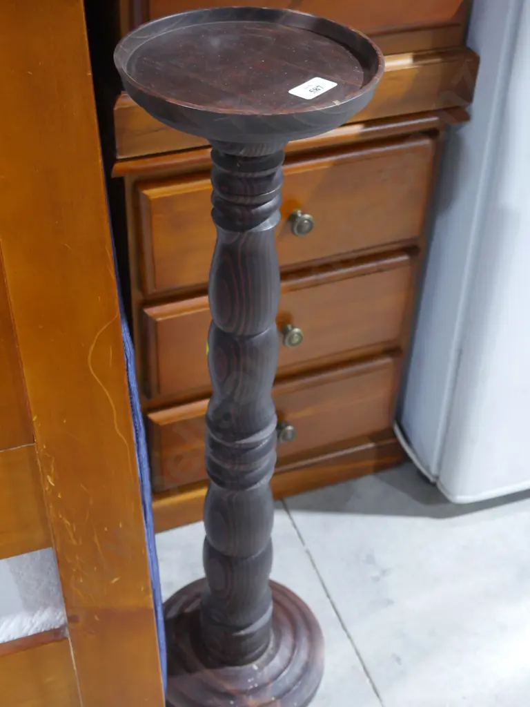Plant stand Image 1++