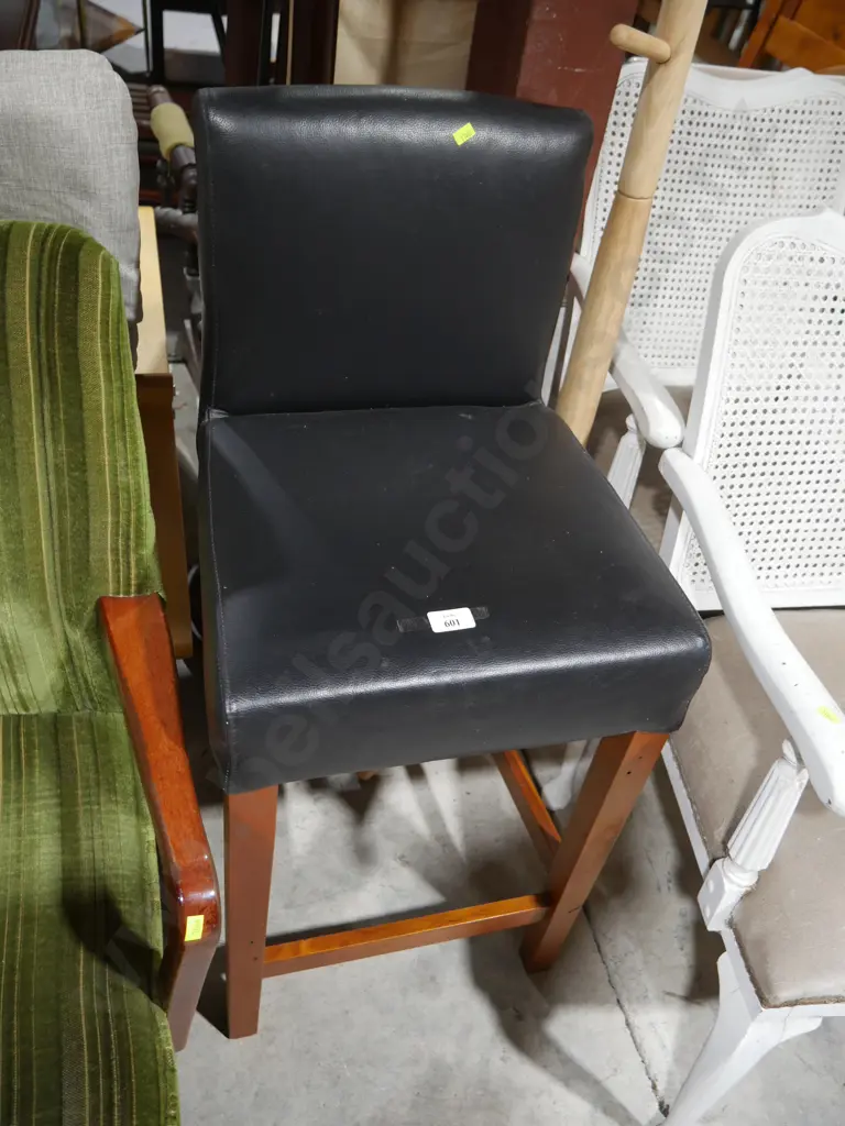 Bar stool Image 1++