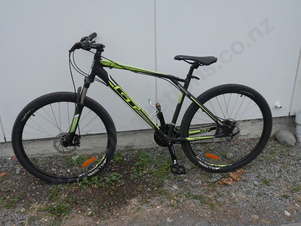 GT agressor mens mt bike Image 1++