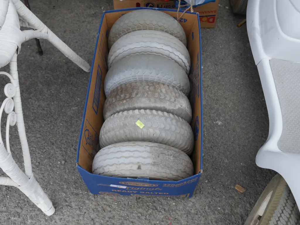 Trolley wheels Image 1++