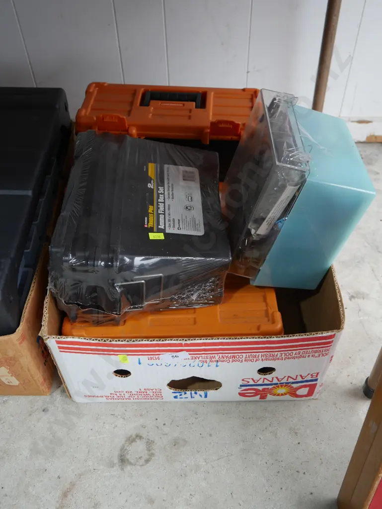 Tool boxes etc Image 1++