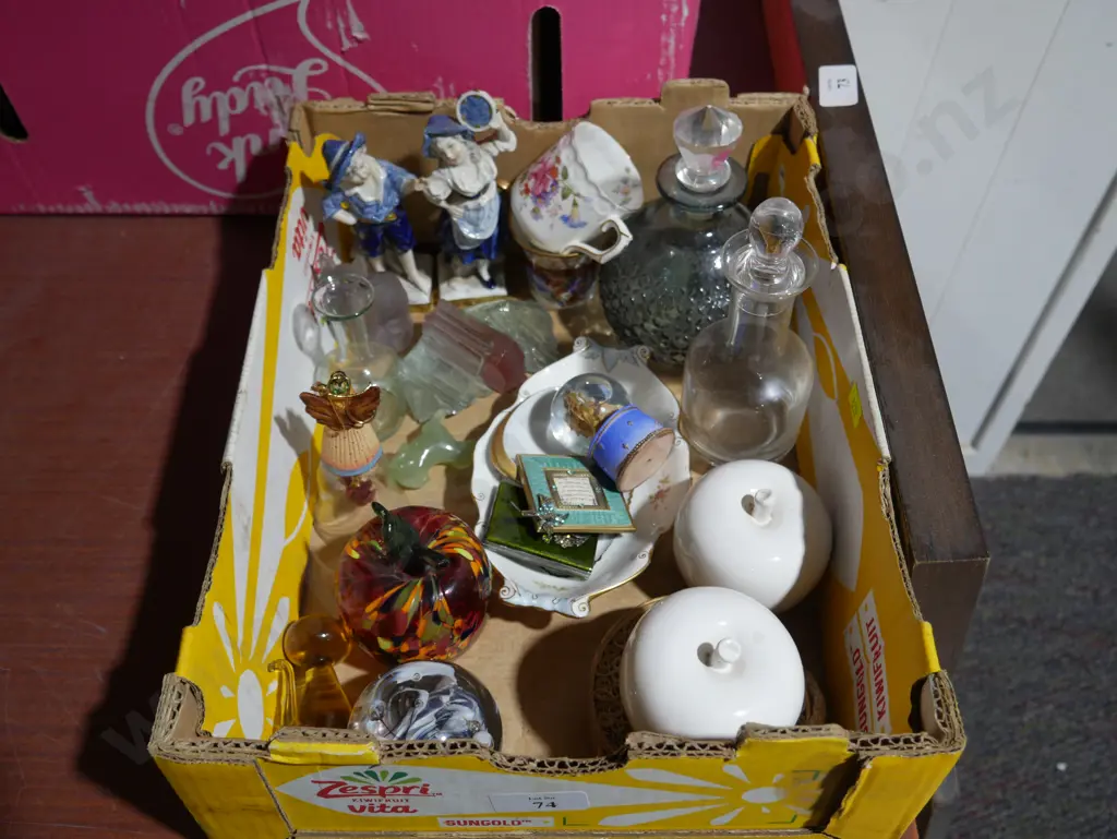 Paper weight etc Image 1++