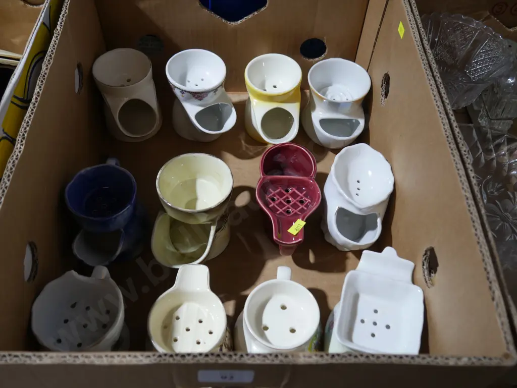 Assorted shaving mugs Image 1++