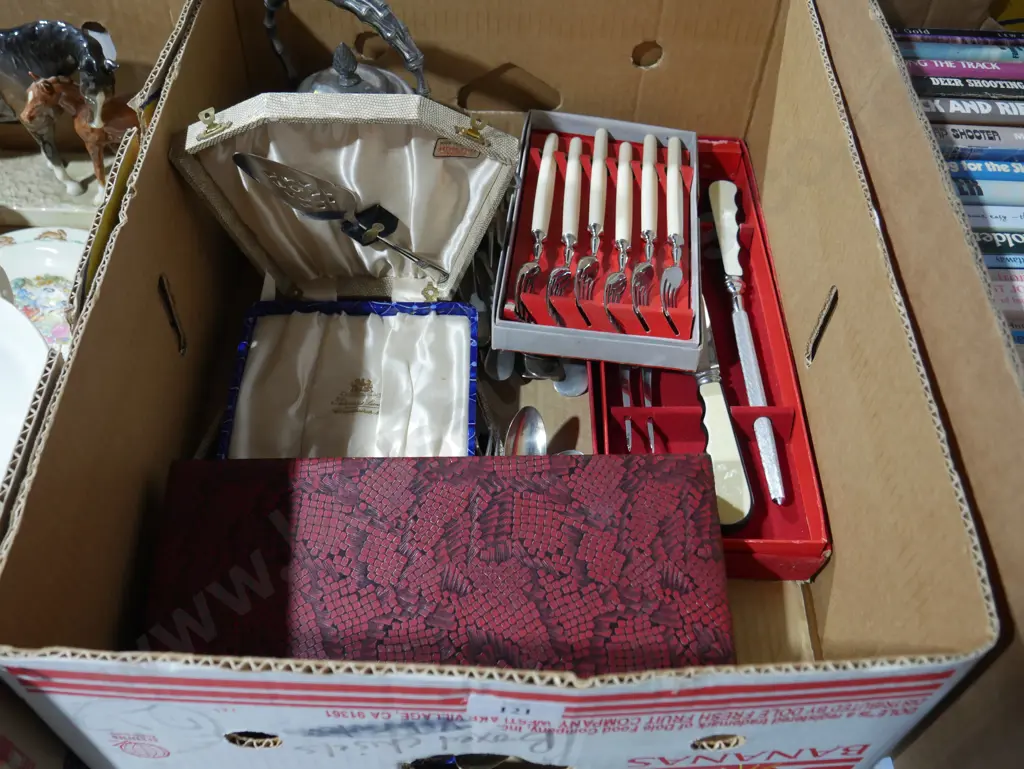 Cutlery sets etc Image 1++
