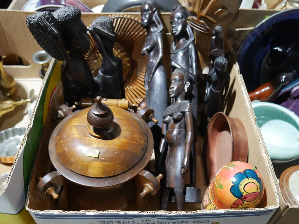 Figurines etc Image 1++