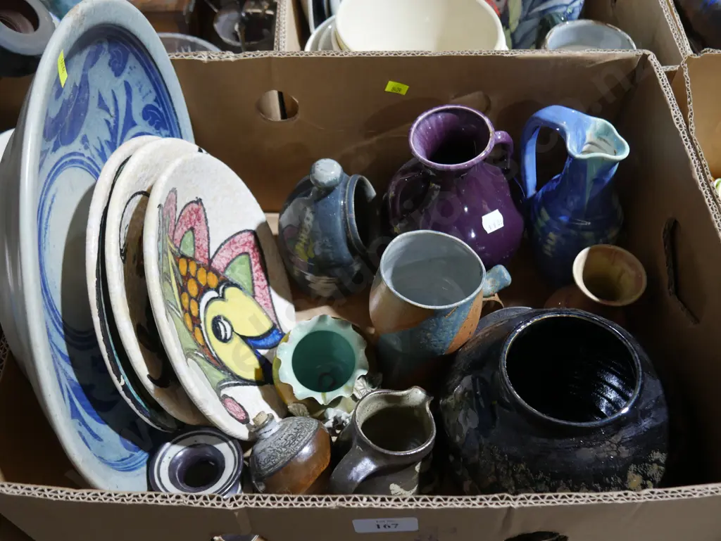 Assorted pottery Image 1++