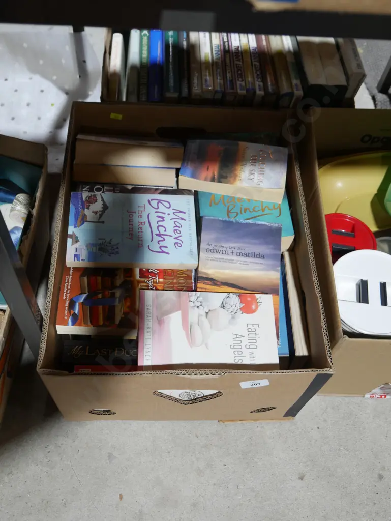 Books Image 1++