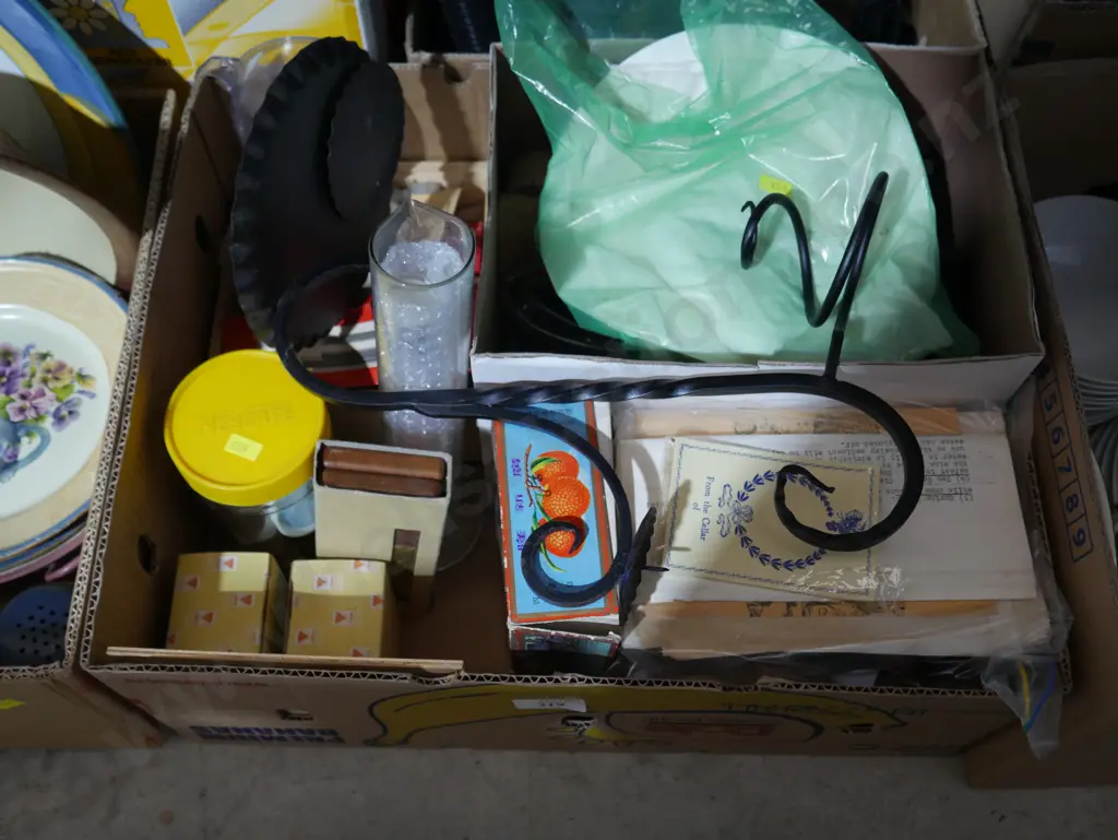 Sundries Image 1++