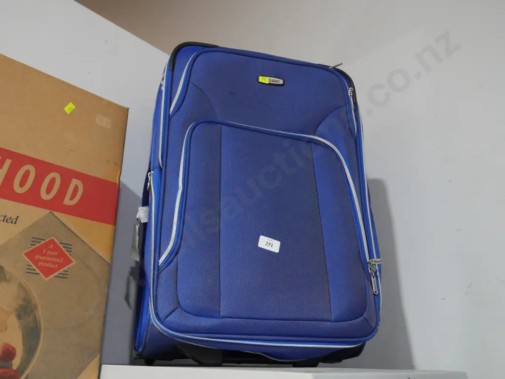 Suitcase Image 1++