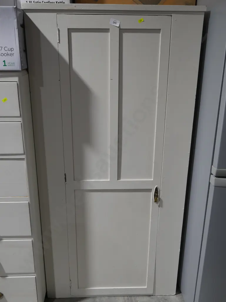 Cupboard Image 1++