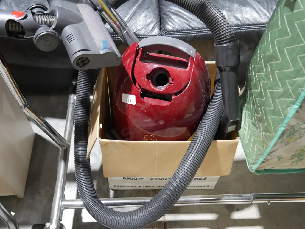 Panasonic vacuum cleaner Image 1++