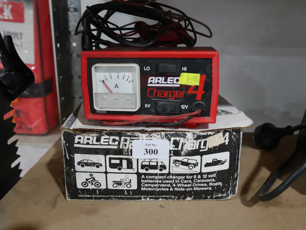 Arlec battery charger Image 1++