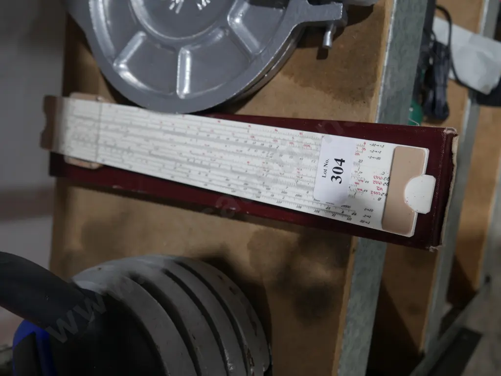 Slide rule Image 1++