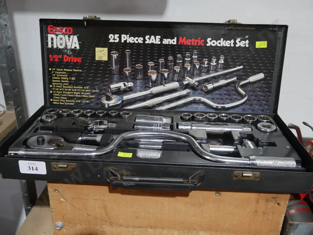 Socket set Image 1++