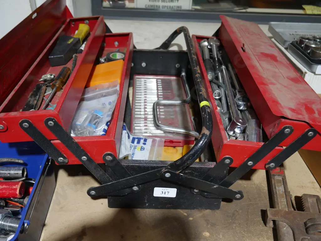 Toolbox and tools Image 1++