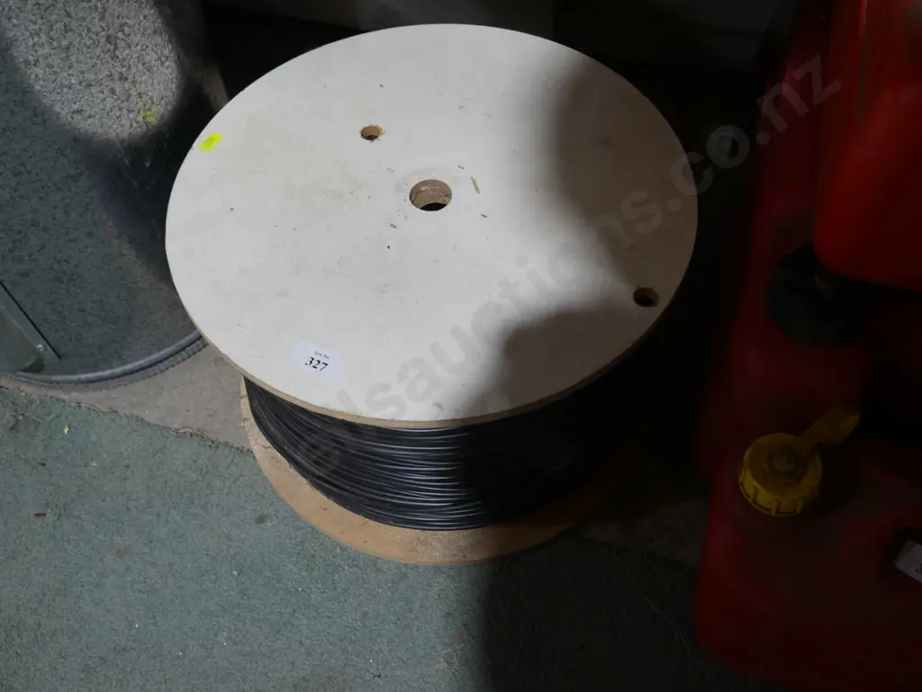 Roll of wire Image 1++