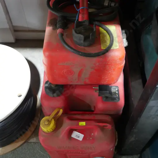 Outboard fuel cans