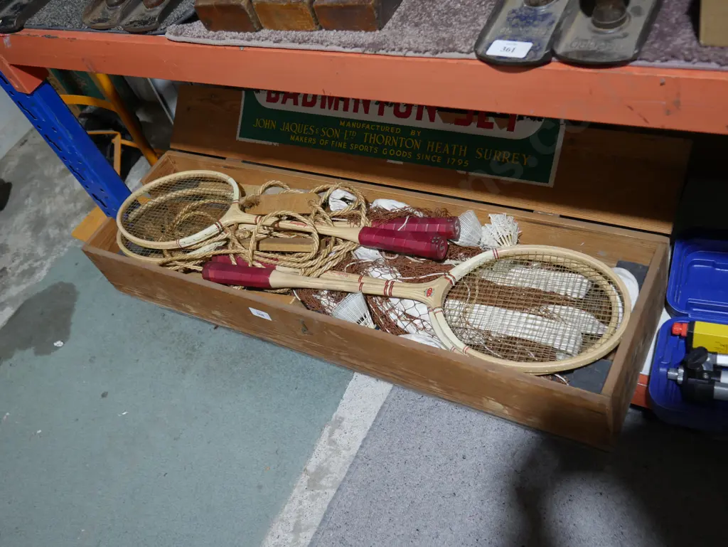 Vintage badminton set Image 1++